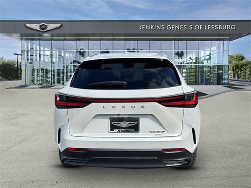 2022 Lexus NX 350h Luxury