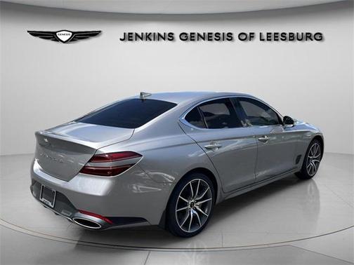 2025 Genesis G70 2.5T