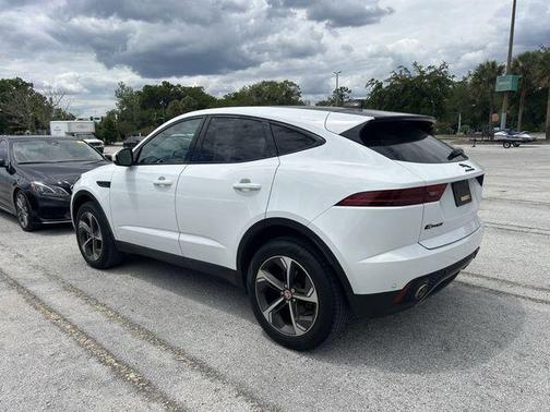 Fuji White 2022 Jaguar E-PACE P250 SE