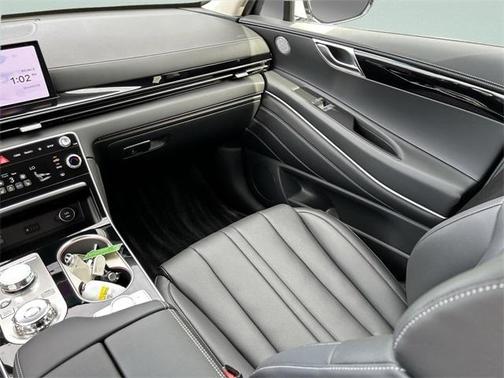 2026 Genesis GV80 2.5T