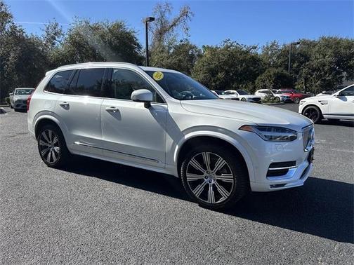 2022 Volvo XC90 T6 Inscription 6 Passenger