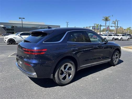 2026 Genesis GV70 2.5T Select