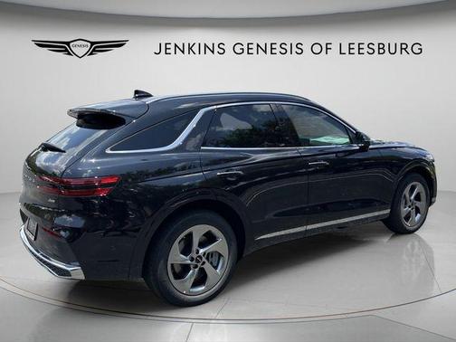 Vik Black 2026 Genesis GV70 2.5T Advanced