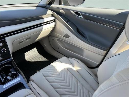 2026 Genesis G80 2.5T