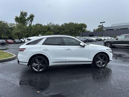 Alta White 2025 Genesis GV70 3.5T Sport