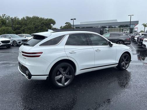 Alta White 2025 Genesis GV70 3.5T Sport