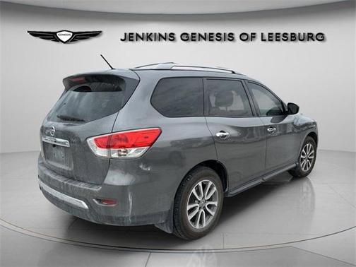 2015 Nissan Pathfinder S