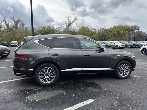 2025 Genesis GV80 2.5T