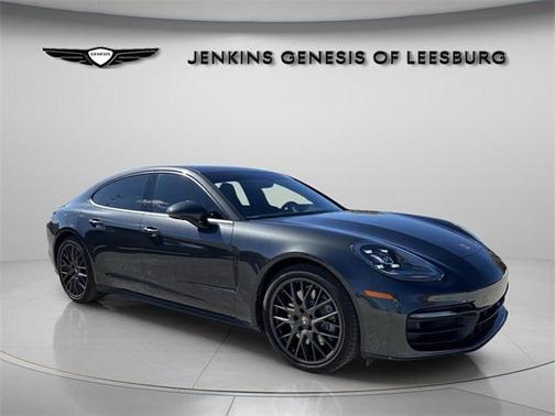 2021 Porsche Panamera 