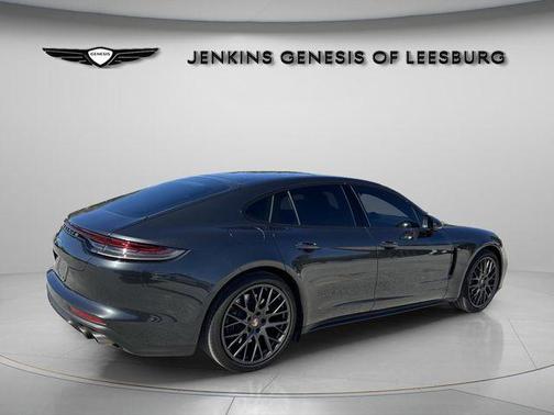 2021 Porsche Panamera Base (PDK)