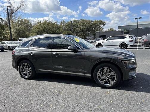 2025 Genesis GV70 2.5T