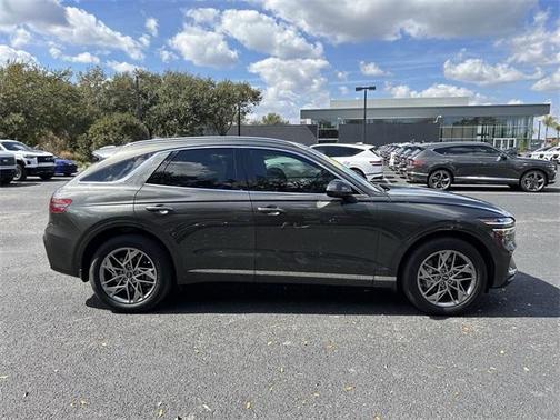 2025 Genesis GV70 2.5T