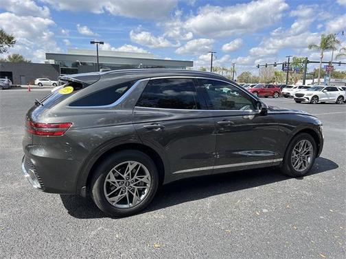2025 Genesis GV70 2.5T