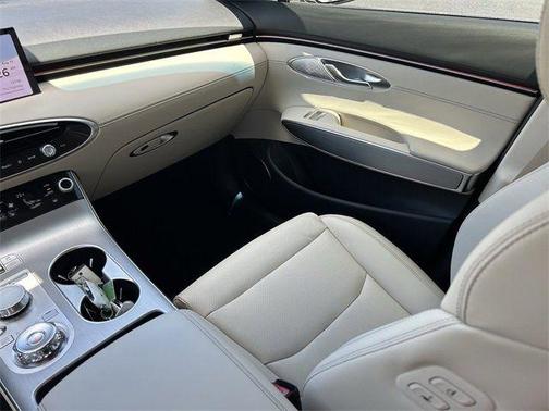 2026 Genesis GV70 2.5T Select