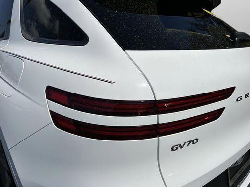 2022 Genesis GV70 3.5T Sport