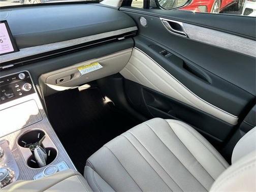 2026 Genesis GV80 2.5T