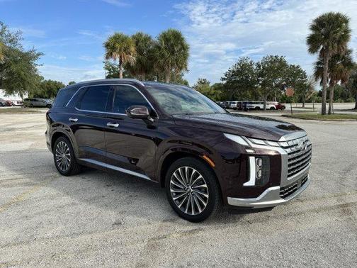 Burgundy 2024 Hyundai PALISADE Calligraphy