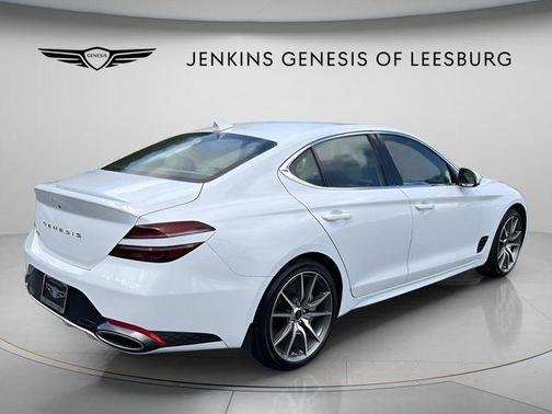 2025 Genesis G70 2.5T