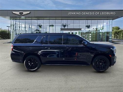 2021 Chevrolet Suburban RST