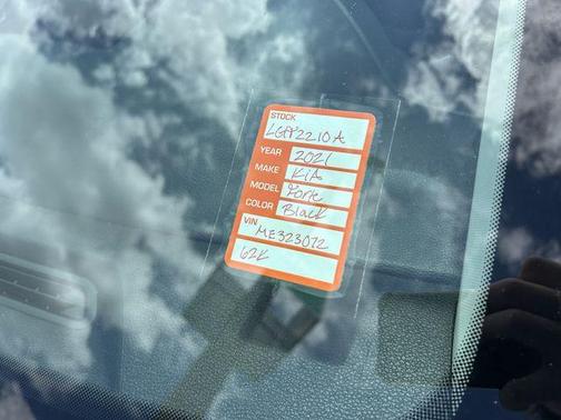 Gravity Gray 2021 Kia Forte FE