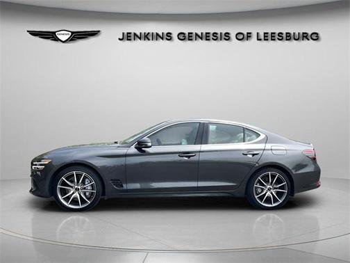 2025 Genesis G70 2.5T