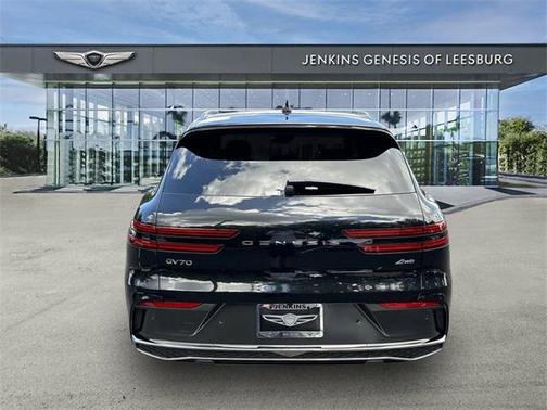 2026 Genesis GV70 2.5T