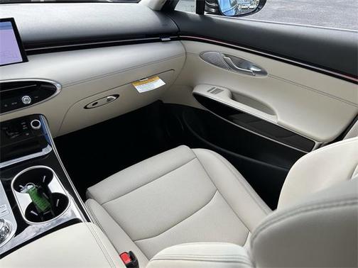 2026 Genesis GV70 2.5T