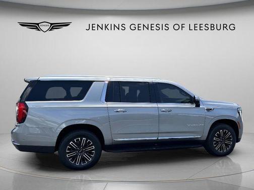 Sterling 2025 GMC Yukon XL Elevation