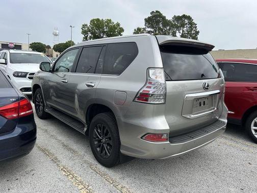 2022 Lexus GX 460 Base
