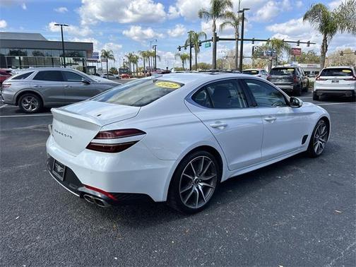 2022 Genesis G70 2.0T