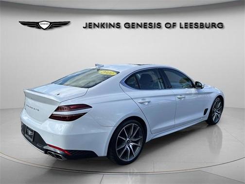 2022 Genesis G70 2.0T