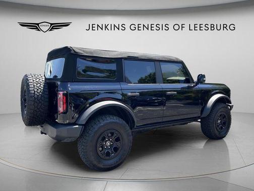 Shadow Black 2024 Ford Bronco Wildtrak
