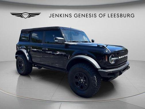 Shadow Black 2024 Ford Bronco Wildtrak
