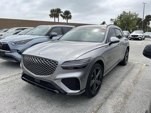 Savile Silver 2023 Genesis GV70 2.5T