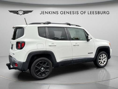 Alpine White Clearcoat 2019 Jeep Renegade Latitude