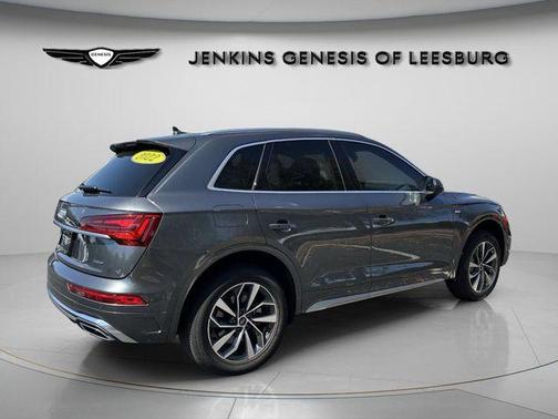 2022 Audi Q5 45 S line quattro Premium