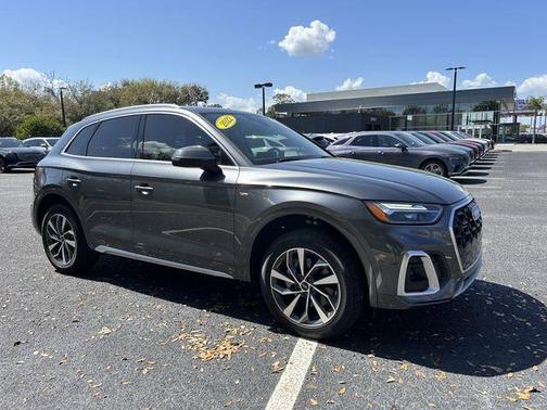 2022 Audi Q5 45 S line quattro Premium