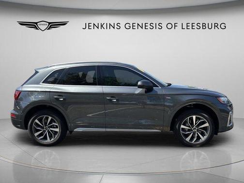 2022 Audi Q5 45 S line quattro Premium