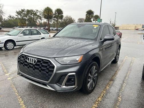 2022 Audi Q5 45 S line quattro Premium