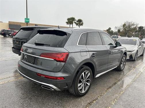 2022 Audi Q5 45 S line quattro Premium