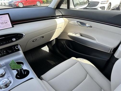 2026 Genesis GV70 2.5T Select