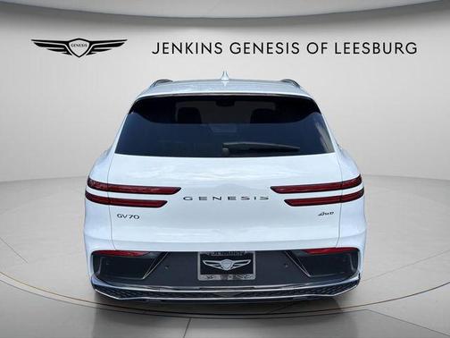 Alta White 2026 Genesis GV70 2.5T