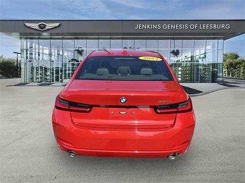 2023 BMW 330 i