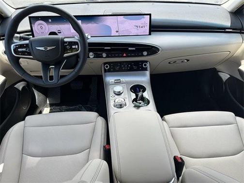 2026 Genesis GV70 2.5T Select