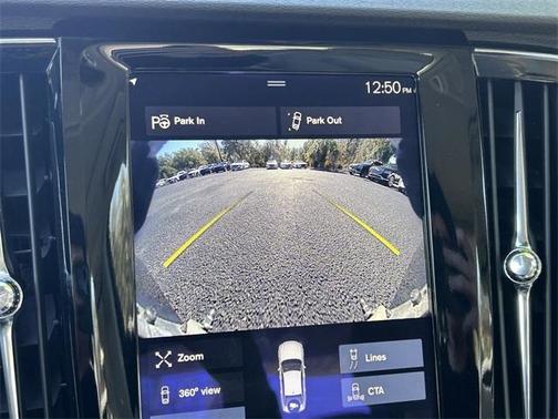 2017 Volvo S90 T6 Momentum