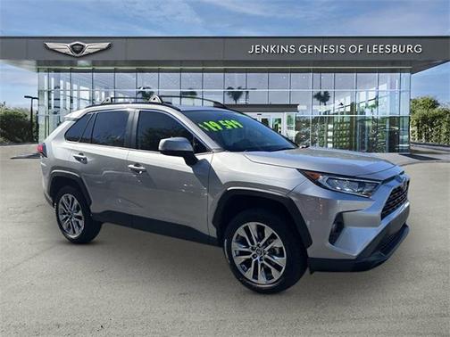 2020 Toyota RAV4 XLE Premium