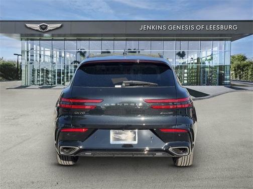 2026 Genesis GV70 3.5T Sport Advanced