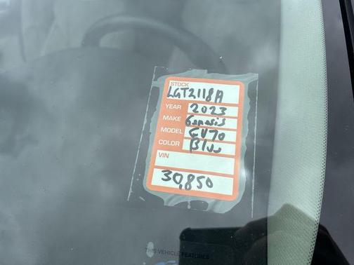 2023 Genesis GV70 2.5T