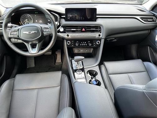 2026 Genesis G70 2.5T Standard