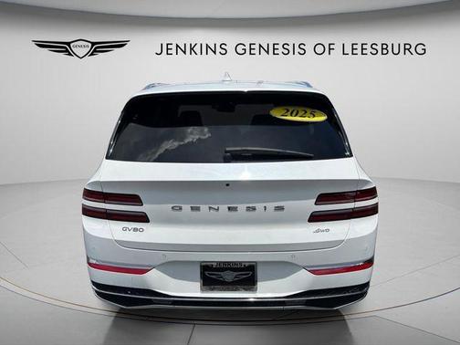 Uyuni White 2025 Genesis GV80 2.5T